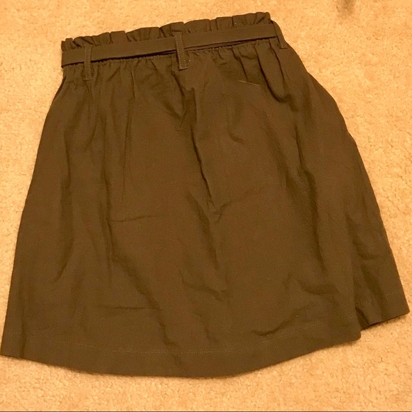 Charlotte Russe army green button up skirt - Picture 4 of 5
